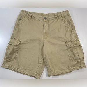 Columbia Sports Wear Omni Shade Cargo Shorts Mens Size 34 Beige